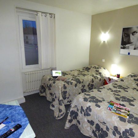 Les Avenières Auberge Des Avenieres מראה חיצוני תמונה