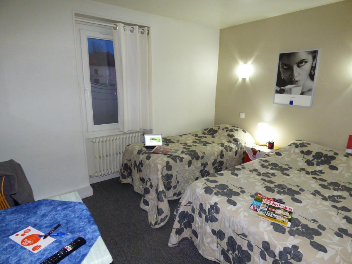 Les Avenières Auberge Des Avenieres מראה חיצוני תמונה